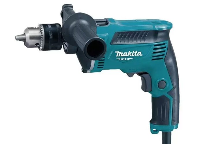 Ударная дрель MAKITA M8103B