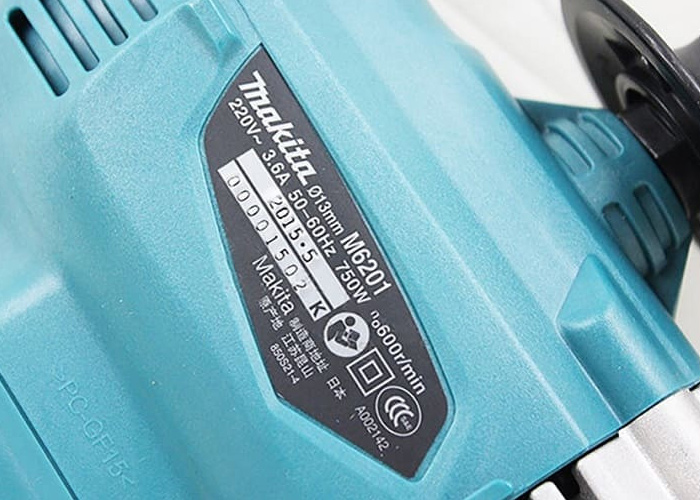 Дрель MAKITA M6201B