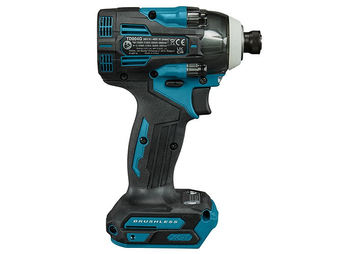 Аккумуляторный ударный шуруповерт XGT MAKITA TD004GZ