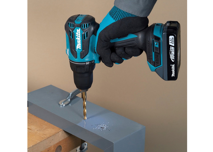 Акумуляторний дриль-шурупокрут MAKITA DDF490WV