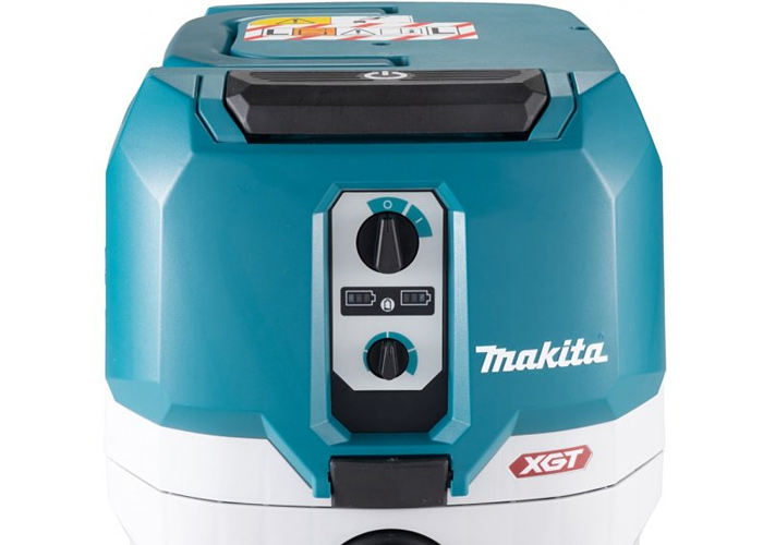 Аккумуляторный пылесос MAKITA VC005GLZ