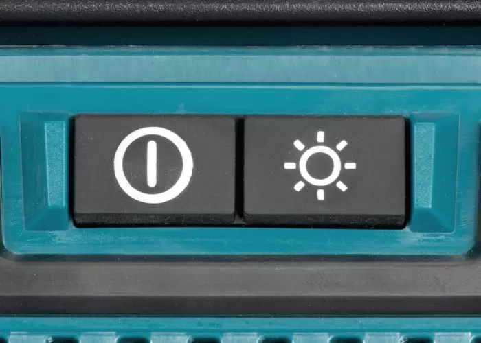 Акумуляторний ліхтар MAKITA ML009G