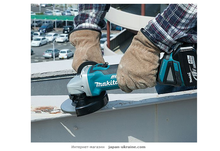 Аккумуляторная болгарка MAKITA DGA513Z