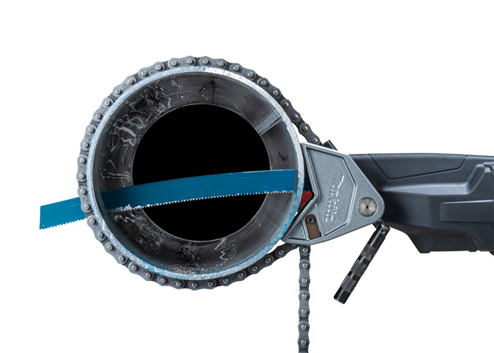 Аккумуляторная ножовка XGT MAKITA JR003GZ