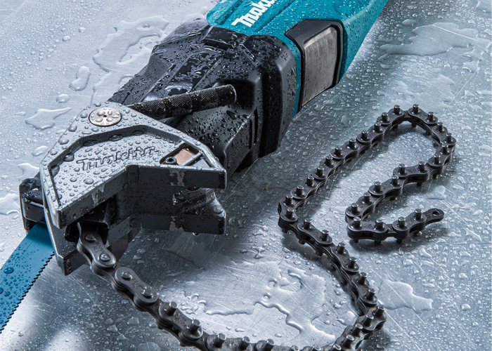 Аккумуляторная ножовка XGT MAKITA JR003GZ