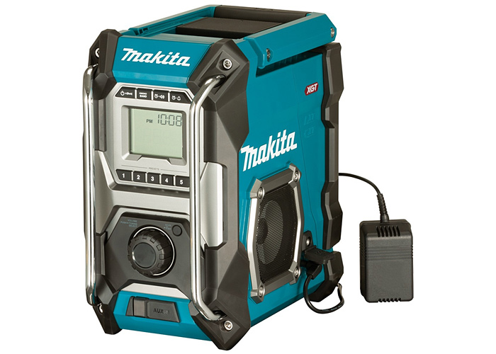 Аккумуляторный радиоприемник MAKITA MR001GZ