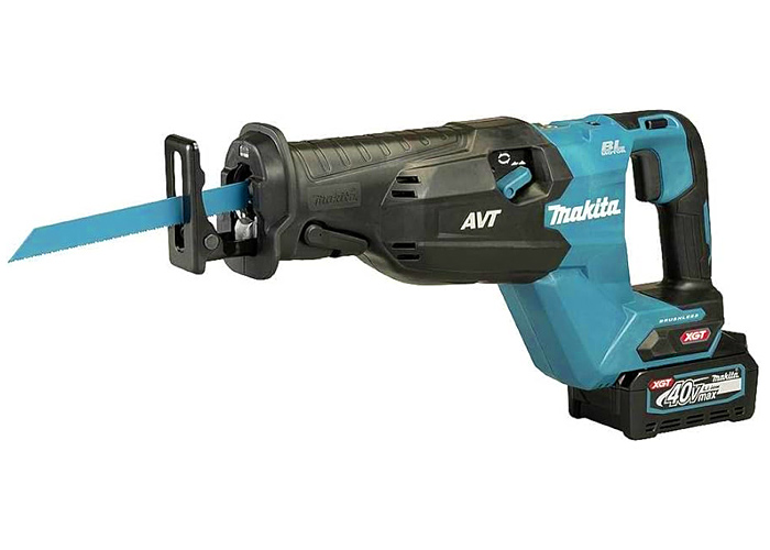 Аккумуляторная ножовка XGT MAKITA JR002GM201