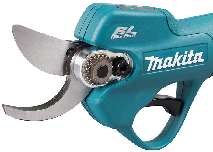 Аккумуляторный секатор MAKITA UP100DZ