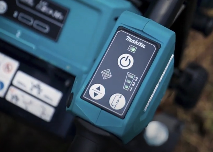 Аккумуляторная самоходная тачка MAKITA DCU600Z