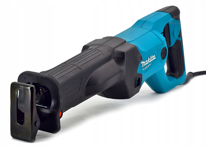 Сабельная пила MAKITA M4501B