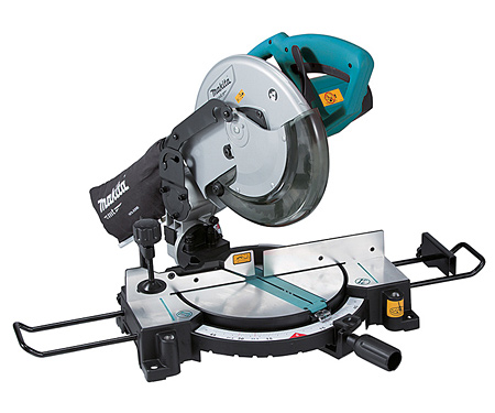 Торцовочная пила MAKITA M2300NB