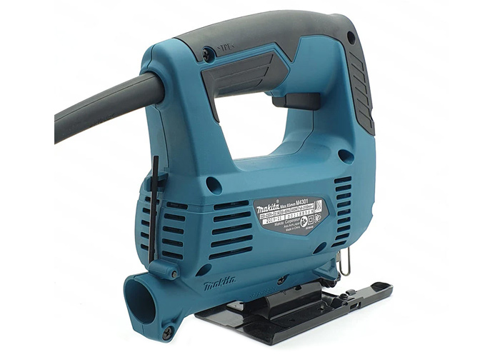 Лобзик MAKITA M4301B
