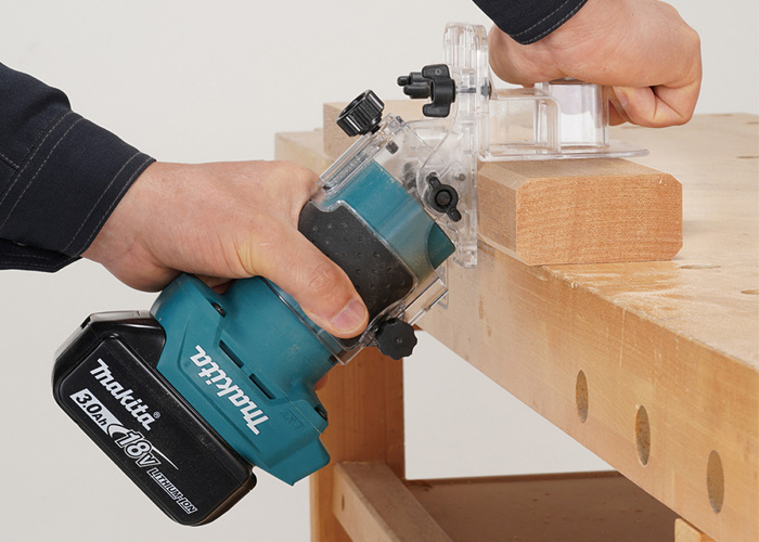 Акумуляторний фрезер MAKITA DRT52Z