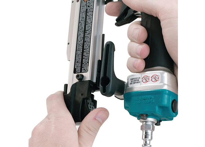 Гвоздезабивной пневматический пистолет MAKITA AF353