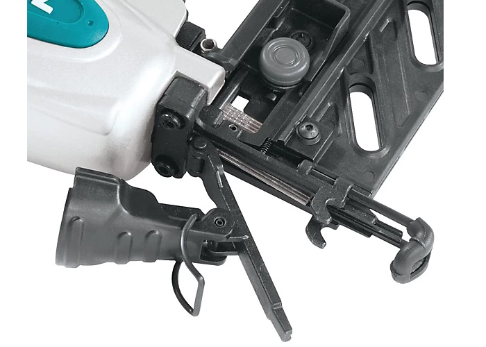 Гвоздезабивной пневматический пистолет MAKITA AF601