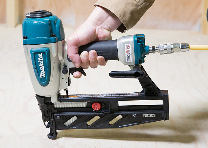 Гвоздезабивной пневматический пистолет MAKITA AF601
